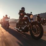 Conduire en groupe : Les secrets d’une balade entre motards réussie